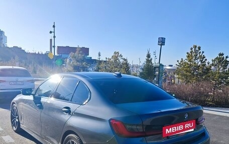 BMW 3 серия, 2019 год, 3 449 999 рублей, 2 фотография