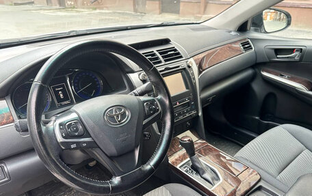 Toyota Camry, 2015 год, 1 820 000 рублей, 6 фотография