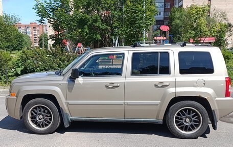 Jeep Liberty (Patriot), 2010 год, 985 000 рублей, 5 фотография