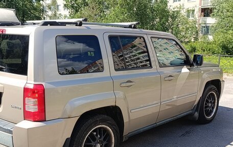 Jeep Liberty (Patriot), 2010 год, 985 000 рублей, 8 фотография