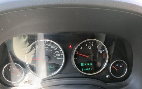 Jeep Liberty (Patriot), 2010 год, 985 000 рублей, 10 фотография