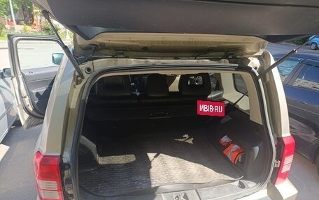 Jeep Liberty (Patriot), 2010 год, 985 000 рублей, 17 фотография