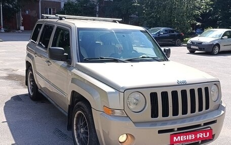 Jeep Liberty (Patriot), 2010 год, 985 000 рублей, 21 фотография