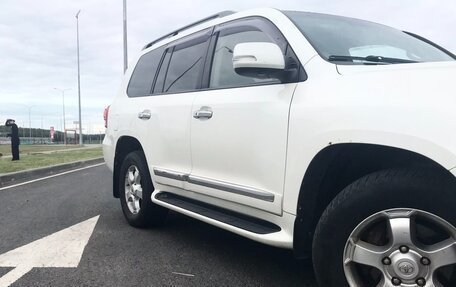 Toyota Land Cruiser 200, 2013 год, 2 999 000 рублей, 7 фотография