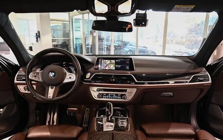 BMW 7 серия, 2021 год, 6 350 000 рублей, 5 фотография