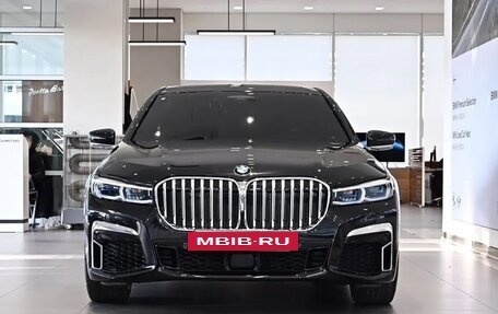 BMW 7 серия, 2021 год, 6 350 000 рублей, 2 фотография