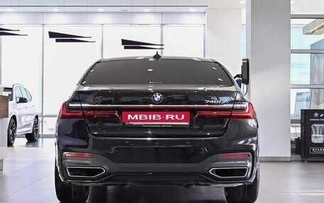 BMW 7 серия, 2021 год, 6 350 000 рублей, 4 фотография