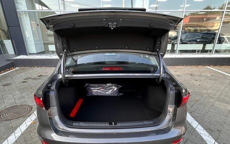 Geely Emgrand, 2024 год, 2 393 190 рублей, 17 фотография
