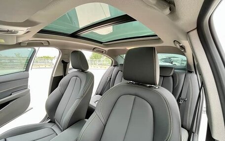 BMW 1 серия, 2022 год, 1 550 333 рублей, 12 фотография