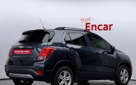 Chevrolet Trax, 2021 год, 1 165 000 рублей, 2 фотография