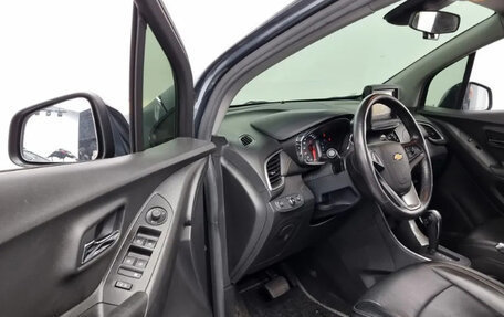 Chevrolet Trax, 2021 год, 1 165 000 рублей, 7 фотография