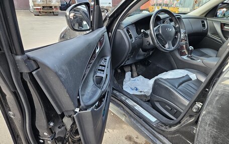 Infiniti QX50 I рестайлинг, 2015 год, 950 000 рублей, 7 фотография