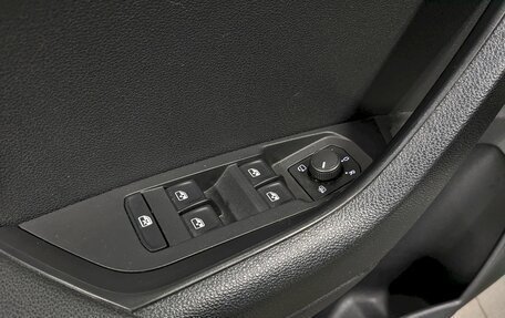Skoda Karoq I, 2021 год, 2 090 000 рублей, 12 фотография