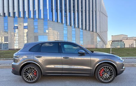 Porsche Cayenne III, 2018 год, 6 800 000 рублей, 2 фотография