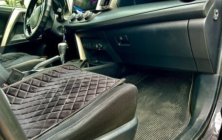 Toyota RAV4, 2013 год, 2 310 000 рублей, 13 фотография