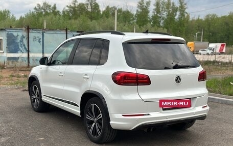 Volkswagen Tiguan I, 2016 год, 2 190 000 рублей, 4 фотография