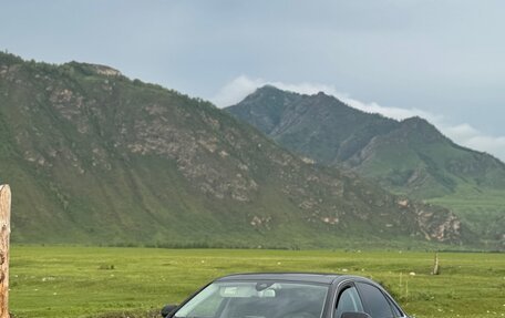 Audi A8, 2012 год, 2 300 000 рублей, 3 фотография