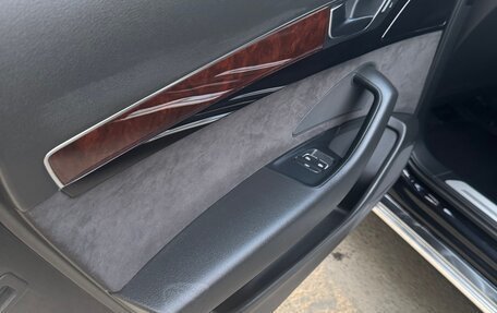 Audi A8, 2012 год, 2 300 000 рублей, 27 фотография