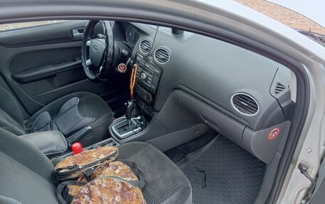 Ford Focus II рестайлинг, 2005 год, 450 000 рублей, 16 фотография