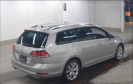 Volkswagen Golf VII, 2019 год, 1 390 000 рублей, 27 фотография