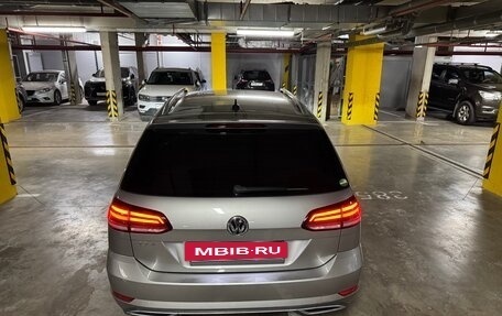 Volkswagen Golf VII, 2019 год, 1 390 000 рублей, 13 фотография