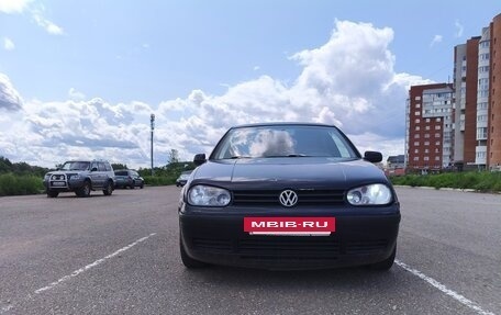 Volkswagen Golf IV, 1999 год, 275 000 рублей, 3 фотография