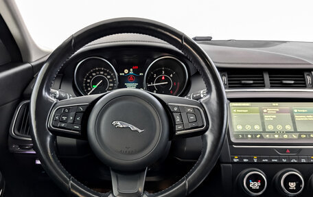 Jaguar E-Pace, 2018 год, 2 750 000 рублей, 22 фотография