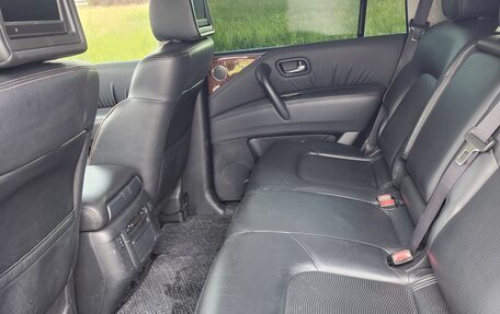 Nissan Patrol, 2011 год, 2 750 000 рублей, 9 фотография