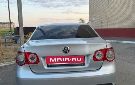 Volkswagen Jetta VI, 2008 год, 550 000 рублей, 4 фотография