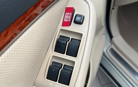 Toyota Avensis III рестайлинг, 2004 год, 800 000 рублей, 10 фотография