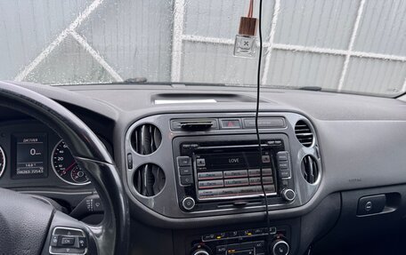 Volkswagen Tiguan I, 2013 год, 900 000 рублей, 7 фотография