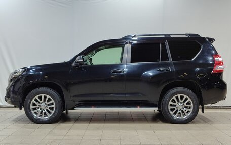 Toyota Land Cruiser Prado 150 рестайлинг 2, 2016 год, 3 900 000 рублей, 8 фотография