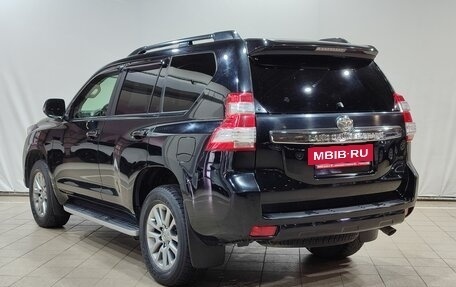 Toyota Land Cruiser Prado 150 рестайлинг 2, 2016 год, 3 900 000 рублей, 7 фотография