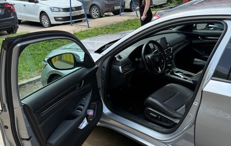 Honda Accord IX рестайлинг, 2020 год, 1 900 000 рублей, 9 фотография