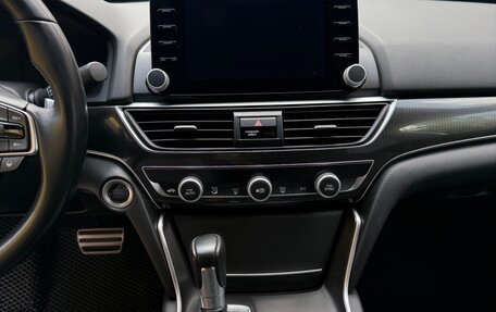 Honda Accord IX рестайлинг, 2020 год, 1 900 000 рублей, 10 фотография