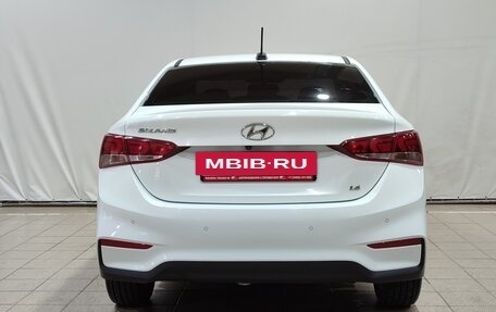 Hyundai Solaris II рестайлинг, 2017 год, 1 300 000 рублей, 6 фотография