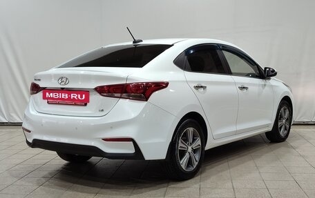 Hyundai Solaris II рестайлинг, 2017 год, 1 300 000 рублей, 5 фотография
