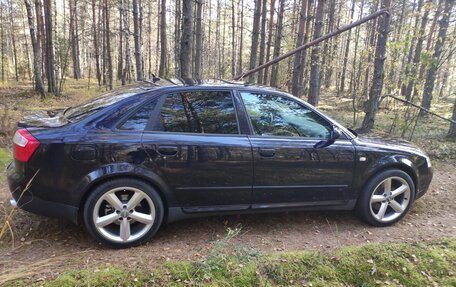 Audi A4, 2003 год, 1 300 000 рублей, 10 фотография