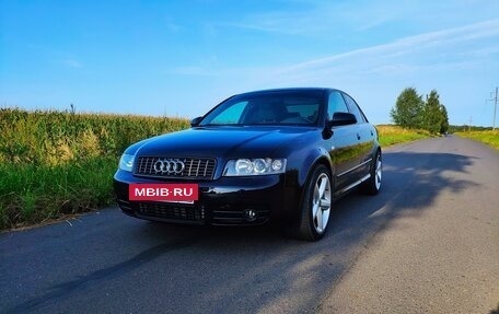 Audi A4, 2003 год, 1 300 000 рублей, 3 фотография