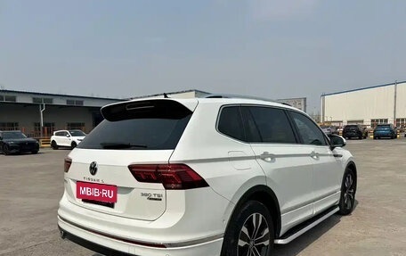 Volkswagen Tiguan II, 2021 год, 2 275 000 рублей, 6 фотография