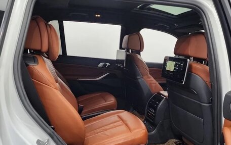 BMW X7, 2021 год, 7 400 000 рублей, 9 фотография