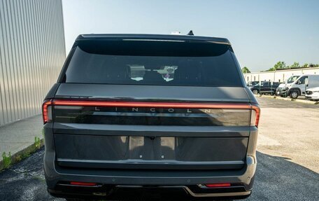 Lincoln Navigator, 2025 год, 17 900 000 рублей, 10 фотография
