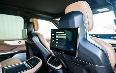 Lincoln Navigator, 2025 год, 17 900 000 рублей, 26 фотография