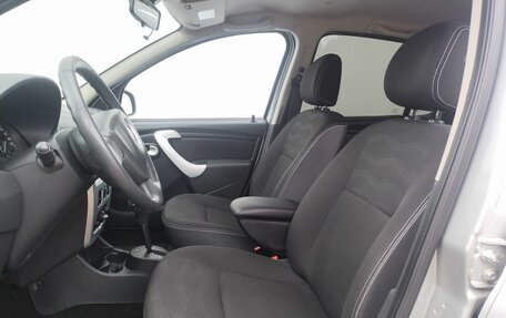 Renault Sandero I, 2014 год, 920 000 рублей, 10 фотография