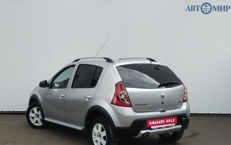 Renault Sandero I, 2014 год, 920 000 рублей, 7 фотография