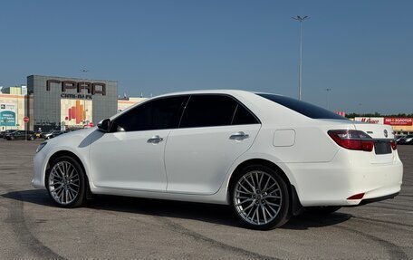 Toyota Camry, 2015 год, 2 150 000 рублей, 3 фотография