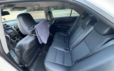 Toyota Camry, 2015 год, 2 150 000 рублей, 10 фотография