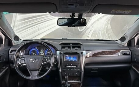 Toyota Camry, 2015 год, 2 150 000 рублей, 13 фотография