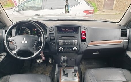 Mitsubishi Pajero IV, 2008 год, 1 850 000 рублей, 5 фотография