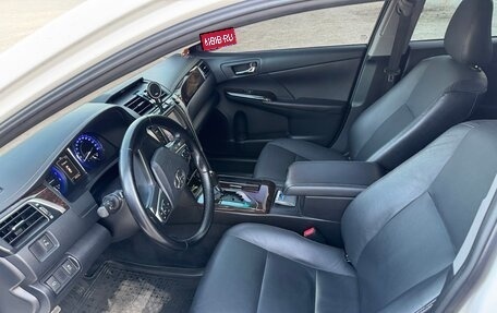 Toyota Camry, 2015 год, 2 150 000 рублей, 11 фотография